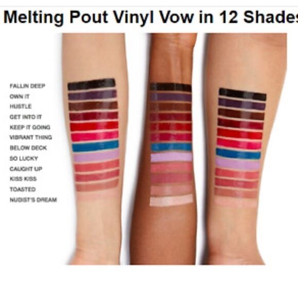3/$10 Sale Item! Covergirl Melting Pout Vinyl Vow - Hustle - Picture 4 of 10
